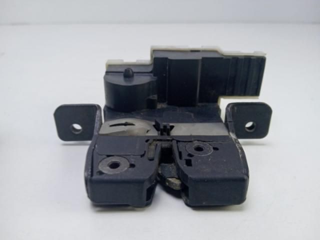 bontott RENAULT ESPACE IV Csomagtérajtó Zárszerkezet