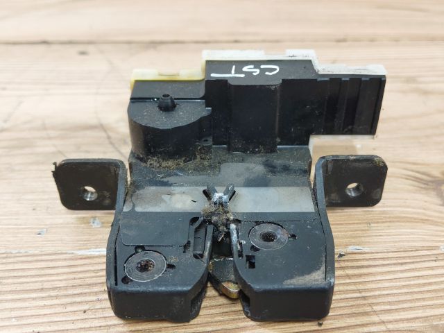 bontott RENAULT ESPACE IV Csomagtérajtó Zárszerkezet