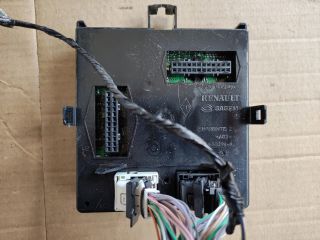 bontott RENAULT ESPACE IV Elektronika (Magában)