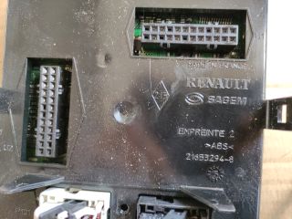 bontott RENAULT ESPACE IV Elektronika (Magában)