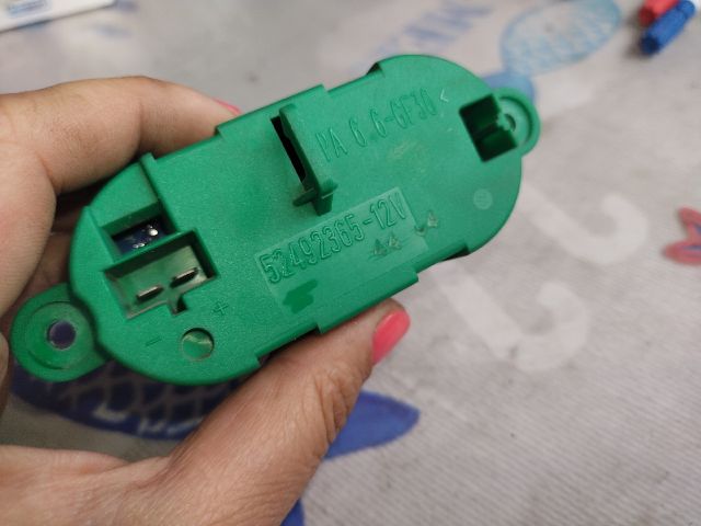 bontott RENAULT ESPACE IV Előtét Ellenállás Fűtőmotor