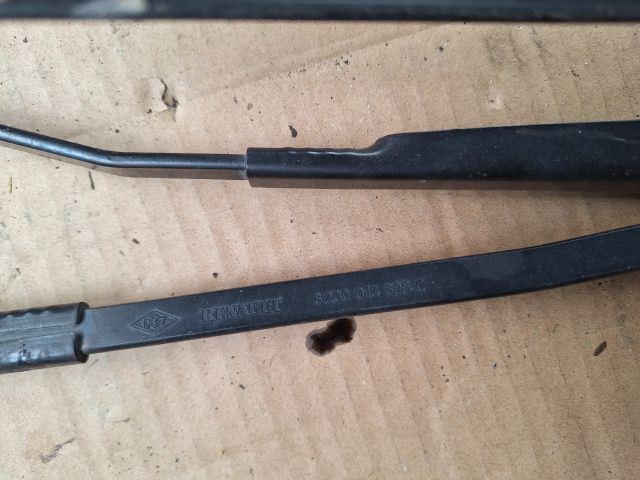 bontott RENAULT ESPACE IV Első Ablaktörlő Kar