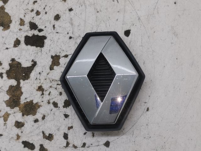 bontott RENAULT ESPACE IV Első Embléma