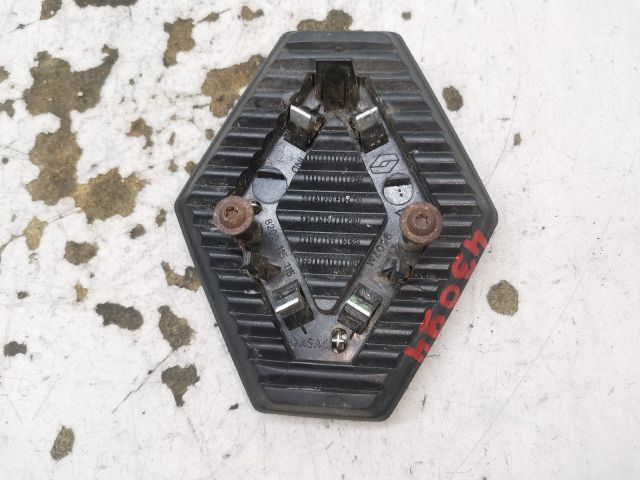 bontott RENAULT ESPACE IV Első Embléma