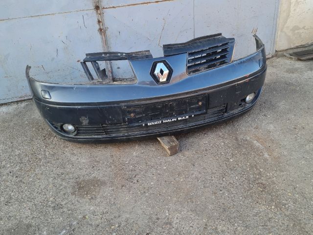 bontott RENAULT ESPACE IV Első Lökhárító (Részeivel)