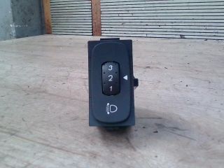 bontott RENAULT ESPACE IV Fényszórómagasság Állító Kapcsoló