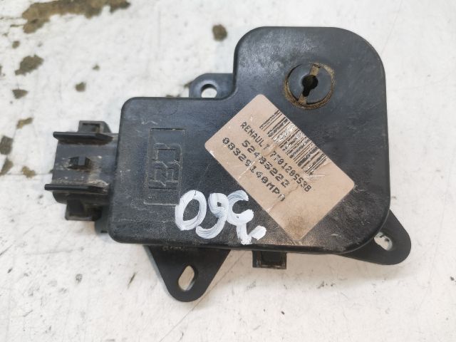 bontott RENAULT ESPACE IV Fűtés Állító Motor