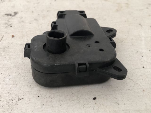 bontott RENAULT ESPACE IV Fűtés Állító Motor