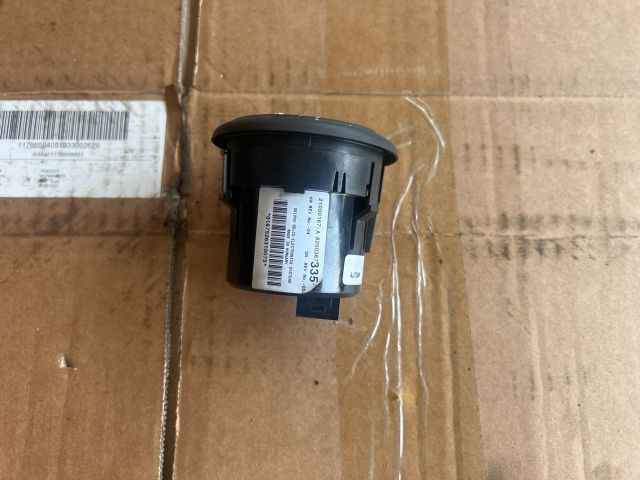 bontott RENAULT ESPACE IV Fűtéskapcsoló