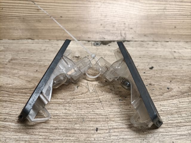 bontott RENAULT ESPACE IV Hátsó Rendszámtábla Világítás