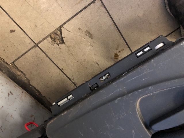 bontott RENAULT ESPACE IV Hátsó Ülés