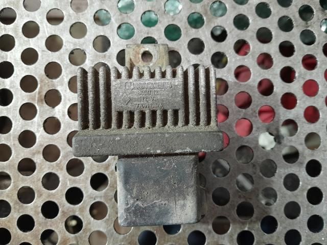 bontott RENAULT ESPACE IV Izzító Relé