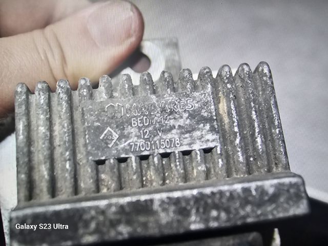 bontott RENAULT ESPACE IV Izzító Relé