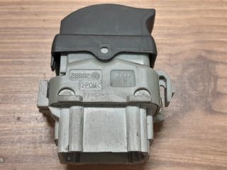 bontott RENAULT ESPACE IV Jobb első Ablakemelő Kapcsoló