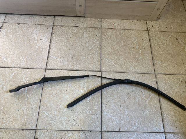 bontott RENAULT ESPACE IV Jobb első Ablaktörlő Kar