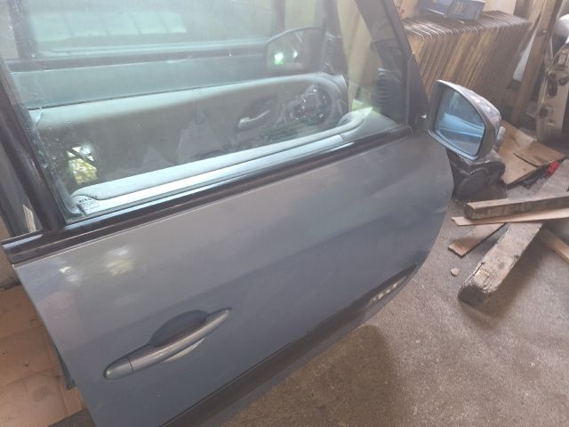 bontott RENAULT ESPACE IV Jobb első Ajtó (Részeivel)