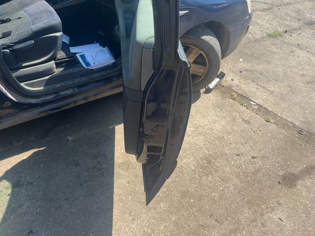 bontott RENAULT ESPACE IV Jobb első Ajtó (Üres lemez)