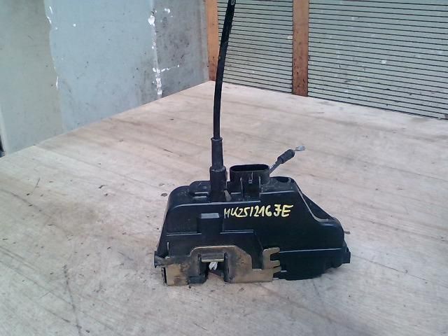 bontott RENAULT ESPACE IV Jobb első Ajtózár