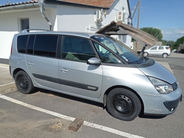 bontott RENAULT ESPACE IV Jobb első Dobbetét (Kerékjárati, Műanyag)