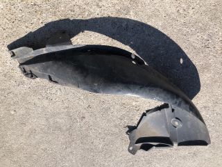 bontott RENAULT ESPACE IV Jobb első Hátsó Dobbetét (Kerékjárati, Műanyag)