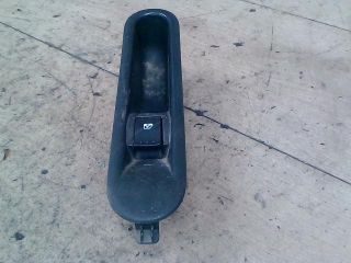 bontott RENAULT ESPACE IV Jobb hátsó Ablakemelő Kapcsoló