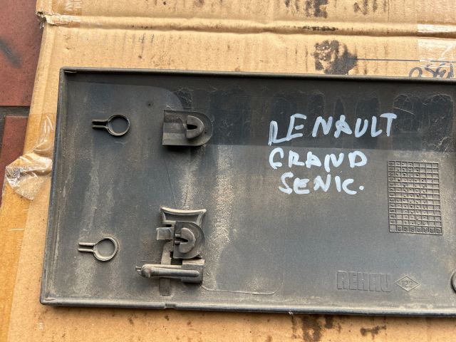 bontott RENAULT ESPACE IV Jobb hátsó Ajtó Díszléc