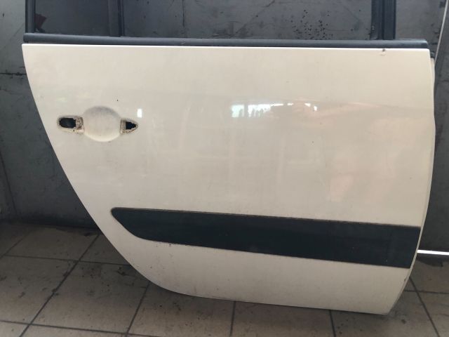 bontott RENAULT ESPACE IV Jobb hátsó Ajtó (Üres lemez)