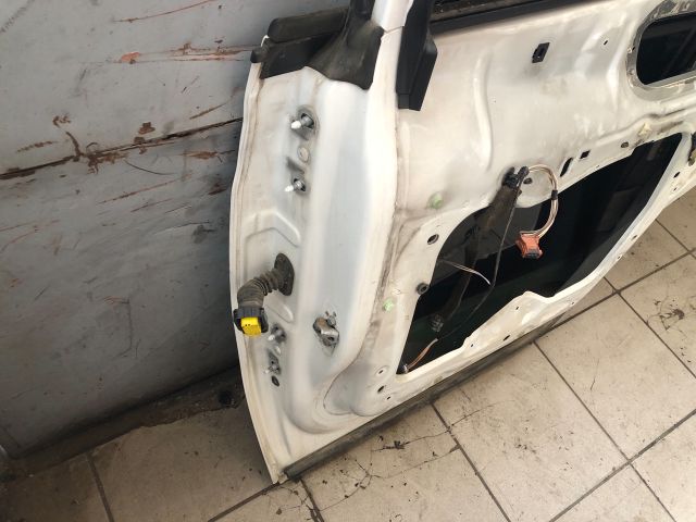 bontott RENAULT ESPACE IV Jobb hátsó Ajtó (Üres lemez)