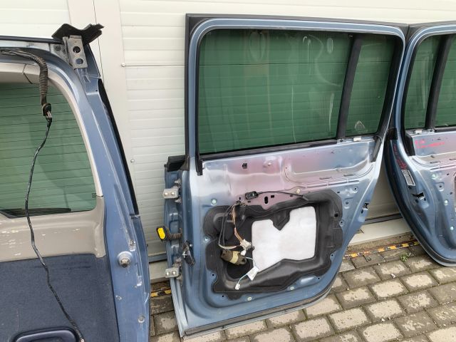 bontott RENAULT ESPACE IV Jobb hátsó Ajtó (Üres lemez)