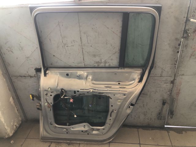 bontott RENAULT ESPACE IV Jobb hátsó Ajtó (Üres lemez)