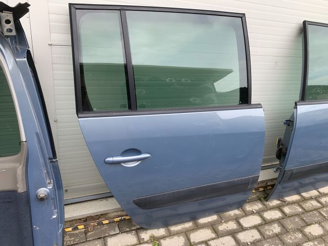 bontott RENAULT ESPACE IV Jobb hátsó Ajtó (Üres lemez)