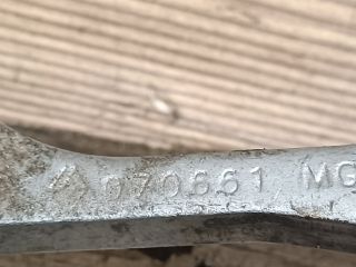 bontott RENAULT ESPACE IV Jobb hátsó Ajtóhatároló