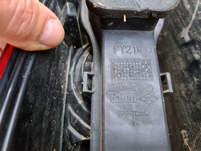 bontott RENAULT ESPACE IV Jobb Hátsó Lámpa