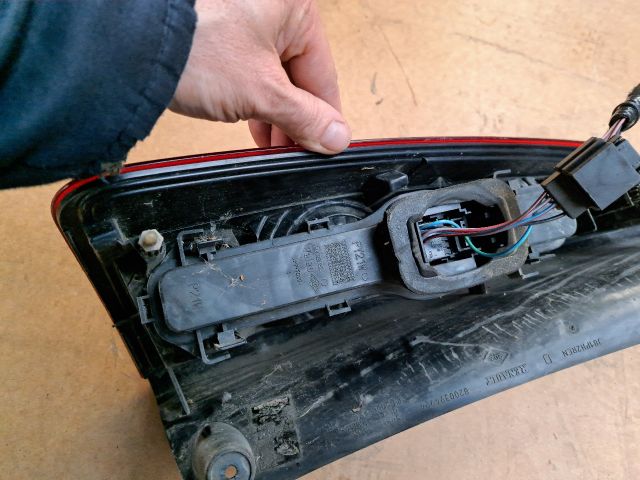 bontott RENAULT ESPACE IV Jobb Hátsó Lámpa