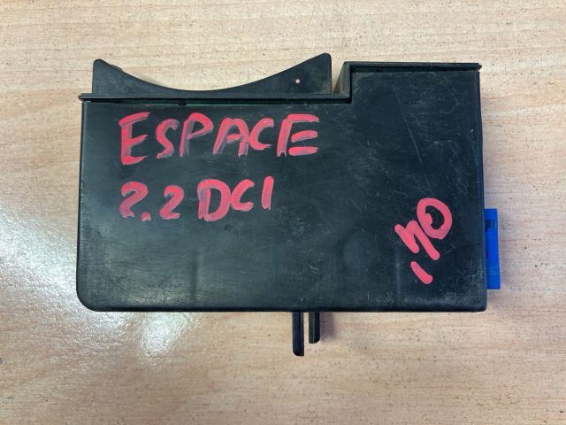 bontott RENAULT ESPACE IV Kártyaolvasó