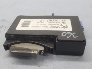 bontott RENAULT ESPACE IV Kártyaolvasó