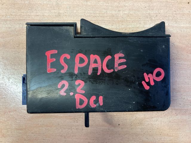 bontott RENAULT ESPACE IV Kártyaolvasó