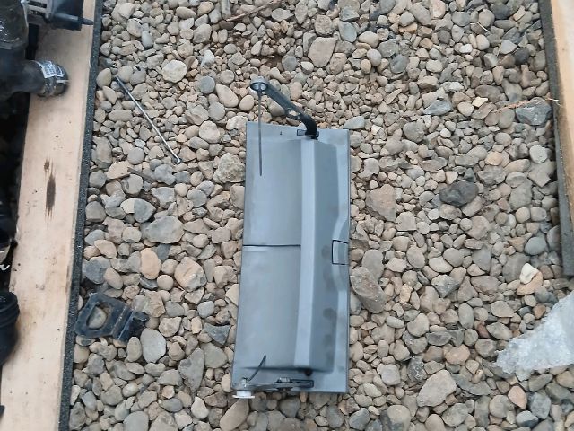 bontott RENAULT ESPACE IV Kesztyűtartó Ajtó