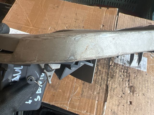 bontott RENAULT ESPACE IV Középkonzol Keret