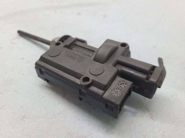 bontott RENAULT ESPACE IV Központizár Motor Tankajtó