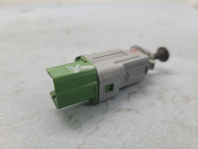 bontott RENAULT ESPACE IV Kuplung Pedál Kapcsoló