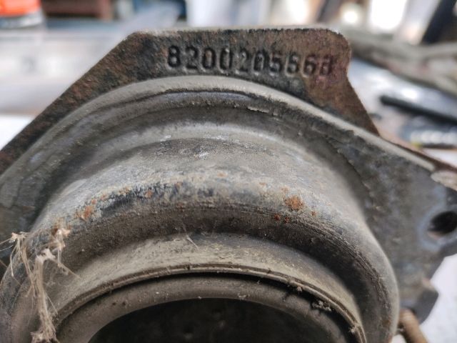 bontott RENAULT ESPACE IV Motor Tartó Bak (Fém)