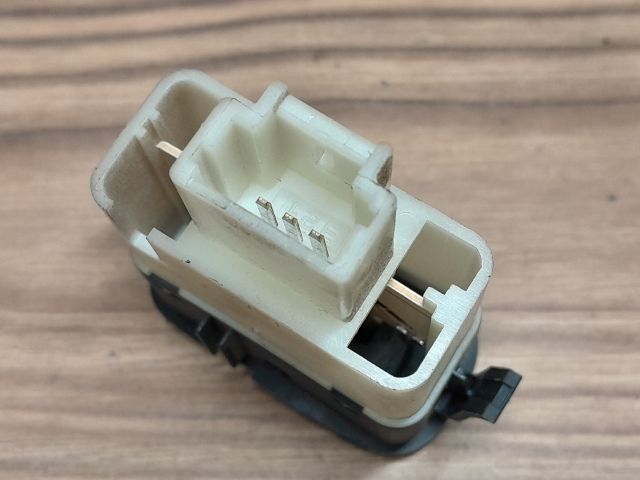 bontott RENAULT ESPACE IV Műszerfal Fényerő Szabályzó