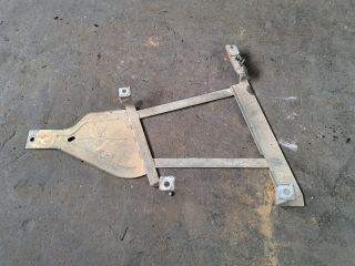 bontott RENAULT ESPACE IV Pótkerék Tartó Fenéklemez