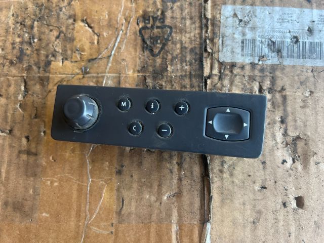 bontott RENAULT ESPACE IV Rádió / CD Kapcsoló