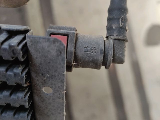 bontott RENAULT ESPACE IV Üzemanyag Hűtő