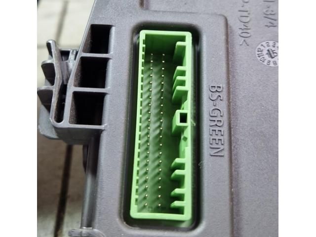 bontott RENAULT ESPACE Komfort Elektronika