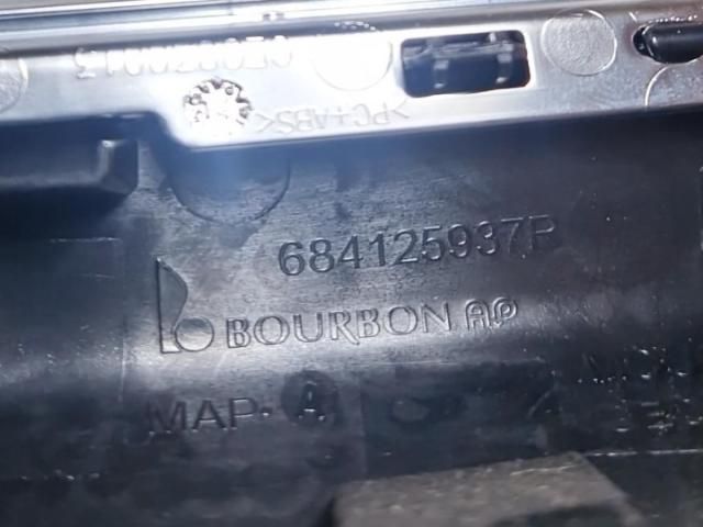 bontott RENAULT ESPACE Középső Kardánbox Burkolat