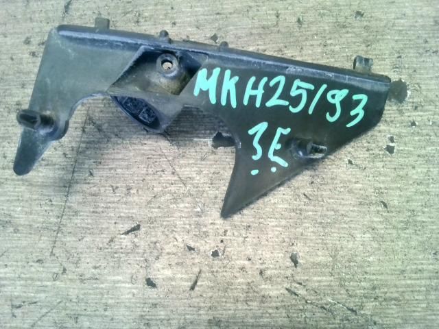 bontott RENAULT EXPRESS Felső Motorburkolat