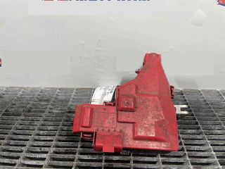 bontott RENAULT EXPRESS Biztosítéktábla Motortér